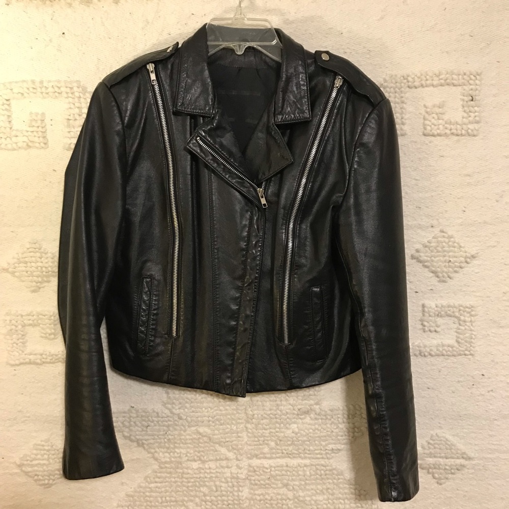 AMAZING * Vintage * Genuine Leather Zippered Biker Jacket